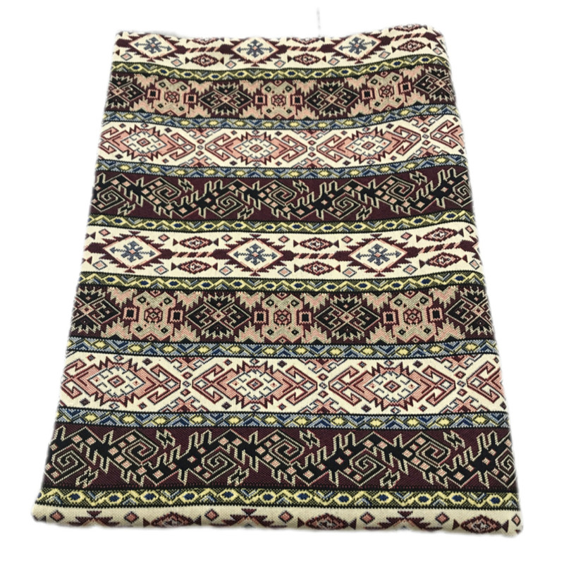 روفرشی مدل زیرسفره ای ترکمن طرح 2 رو کد 05 زمینه کرم