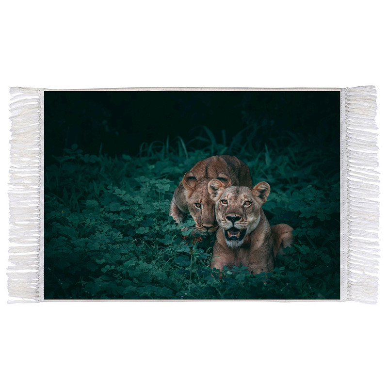 فرش ماشینی دیوارکوب اطلس آبی طرح شیر ماده مدل T1634