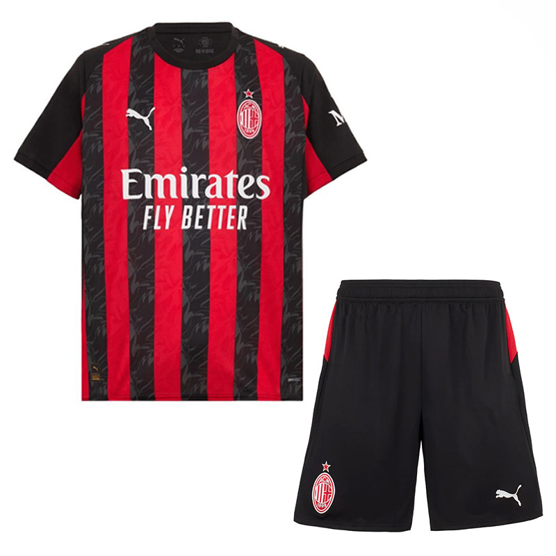 ست تی‌شرت آستین کوتاه و شلوارک ورزشی مردانه مدل میلان کد Home 2026