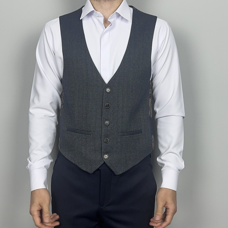 جلیقه مردانه آریوان مدل اسپرت