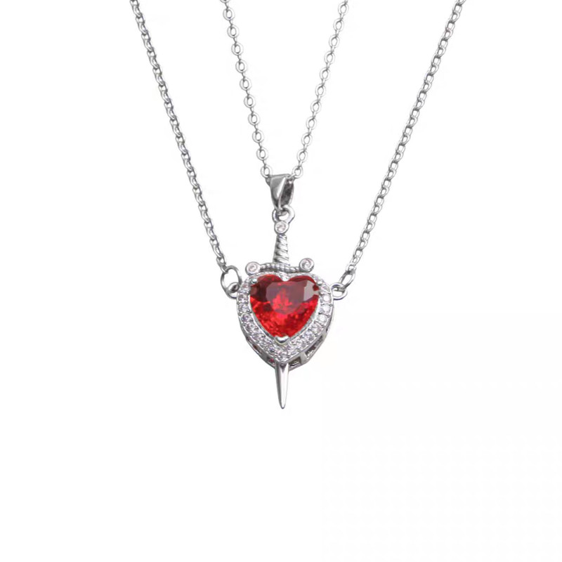 گردنبند مدل  قلب و شمشیر بسته 2 عددی